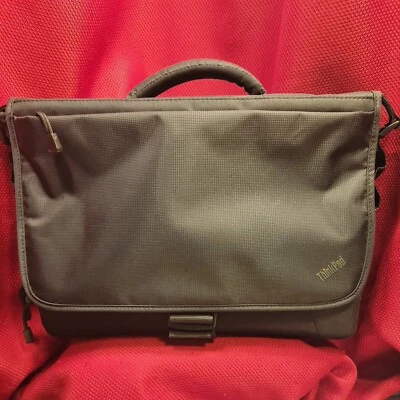 LENOVO 携带盒 邮差包 适用于 15.6 英寸 笔记本 黑色 尼龙 电脑包 — 第 1/4 张图片