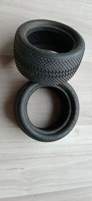 Losi XX4 A7372 rear tyres Vintage never driven  - Bild 1 von 2