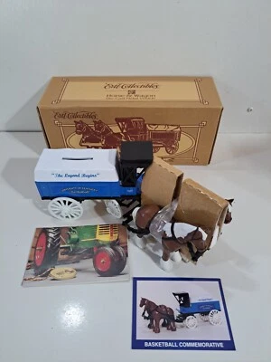 Ertl Collectibles 19587 Diecast University of Kentucky (UK) Horse & Wagon w/box - Image 1 of 4