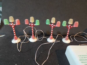 Department 56 "Gumdrop Straßenlaterne" Nordpol Serie #49979 Zubehör  - Bild 1 von 3