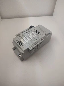 Numatics Verteiler mit 239-1090 Term. Streifen, 5xR21BBDZ4ML00061, 1xR20BBD00MP00061 - Bild 1 von 6