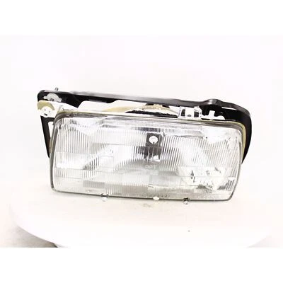 Número de pieza del faro izquierdo Eagle Eyes - 114-58095BL para Volkswagen Jetta 1992 Foto 1 de 4