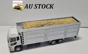 TOMYTEC N scale 1/150 Truck Collection UD Tree Chip Carrier, model - Picture 1 of 6