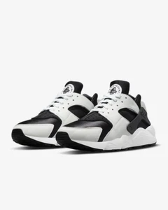 Scarpe da ginnastica Nike Air Huarache DD1068 001 da uomo bianche/nere taglia UK 6_10 EU 40_45 - Foto 1 di 8