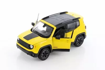JEEP RENEGADE TRAILHAWK 1/24 scale DIECAST CAR WELLY 24071WYL - Image 1 of 4