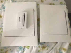 Lot of 3 2024 Model Apple MacBook Air 15.5 MacBook Air 13.5 Apple Mouse Boxes - Picture 1 of 6