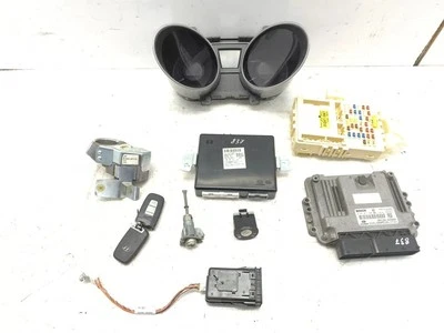 Hyundai ix35 1.7CRDI 85kW 2011 Conduite à Gauche Moteur ECU Kit Et Serrure Set - Photo 1/4