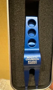 Scotty Cameron Renewal Fest Limited Green Fork Golfputter blue Pivot Tool Right - Picture 1 of 12