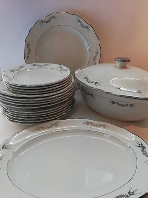 RICHARD GINORI S. CRISTOFORO 18 PIATTI PASQUINUCCI PONTEDERA RONDINI D'ARGENTO - Immagine 1 di 4