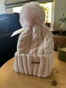 NEW! Michael Kors Cable Knit Pom Beanie Women’s Fleece Lined Hat Pink MSRP $68 - Imagen 1 de 7