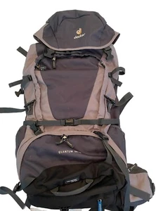 Deuter Quantum 55+10 (anthrazit/flint) Trekkingrucksack Rucksack grau - Bild 1 von 8