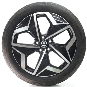 VW ID.3 E11 Winterräder Andoya Schwarz Goodyear 215/50R19 93T DOT24 10A601025/H - Bild 1 von 7
