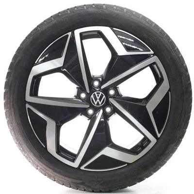 VW ID.3 E11 Winterräder Andoya Schwarz Goodyear 215/50R19 93T DOT24 10A601025/H - Bild 1 von 4