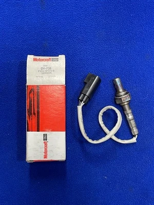 Sensor de oxígeno O2 Ford Genuino NOS Motorcraft F5RZ-9F472-B, DY-738 Foto 1 de 4