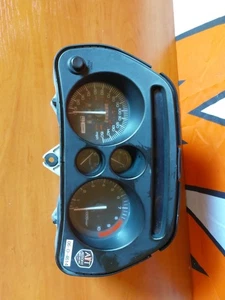 Velocímetro europeo Honda ST1100 Pan - Imagen 1 de 8