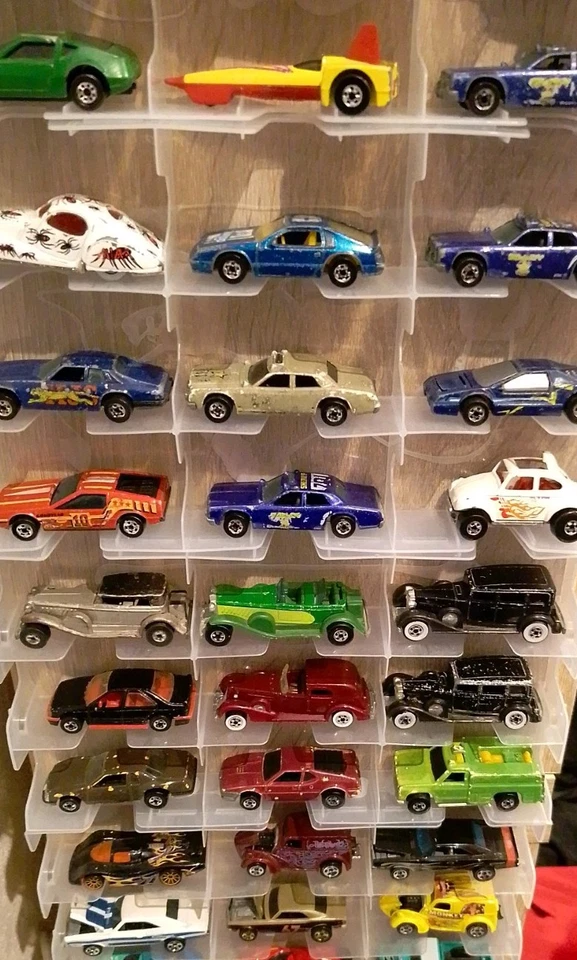 Matchbox Lesney Hot Wheels  Modellautos Crack Ups Color Shifter Moving Parts - Bild 1 von 3