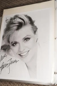 Lauren Tewes Autographed Signed Photo The Love Boat - Picture 1 of 2