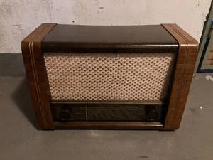 Saba Mainau WH Röhrenradio Altes - Bild 1 von 7
