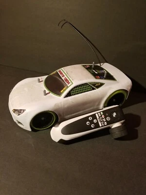 Vehículo de radio control R/C Express Lane. Maisto Tech verde/blanco. Modelo 81200 Foto 1 de 4