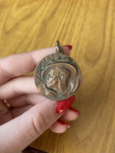 MEDAGLIA SAVOIA ASSOCIAZIONE Naz BERSAGLIERI MORBIDUCCI DIAMETRO 30 mm GM - Foto 1 di 2