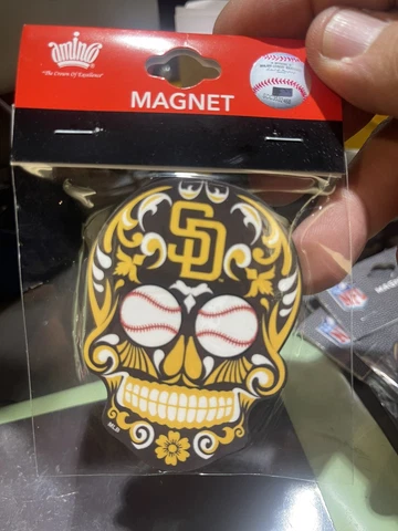 San Diego Padres Sugar Skull Magnet Cover