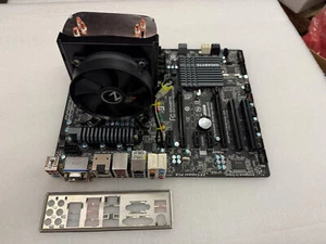 GIGABYTE GA-Z68X-UD3H-B3 i7-2600K 3.4GHz 8GB RAM W/ Heatsink, I/O Shield - Afbeelding 1 van 6