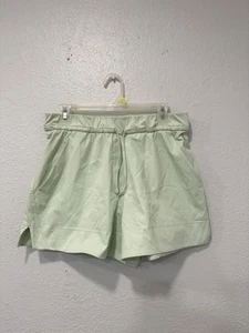 Lululemon Cinchable Waist HR gewebte Shorts 3,5" in Kohlrabi grün limette Größe Medium - Bild 1 von 7
