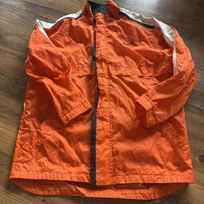 Cortavientos vintage Y2K Nike naranja y blanco a rayas cremallera completa juvenil XL (18-20) nailon Foto 1 de 4