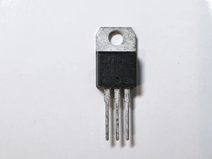 10PCS BTB12-600CRG BTB12-600C STMicroelectronics Triac 600V 12A TO-220AB - Picture 1 of 3