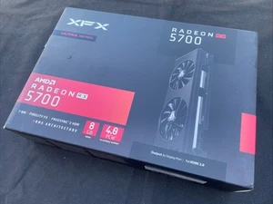 XFX AMD Radeon RX 5700 DD Ultra 8GB GDDR6 Grafikkarte (RX-57XL8LBD6) PCIE 4.0 OV - Afbeelding 1 van 6