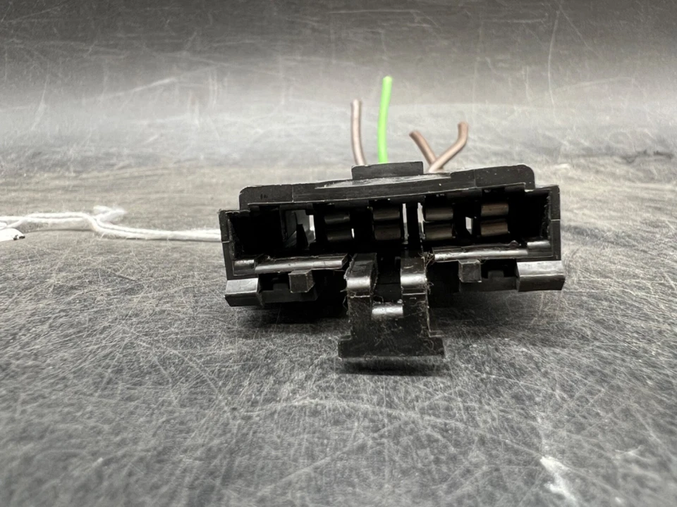 1975-1987 Buick Riviera OEM Climate Control Module Pigtail Wiring Harness  - Image 1 of 4