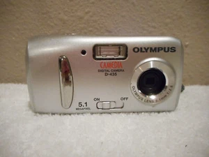 Olympus Digital Camera D-435 ZOOM 5.1 Megapixel - Read Description - Picture 1 of 7