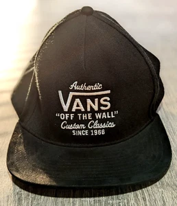 Vans Hat Baseball Cap Mens Snapback Black Off the Wall Trucker Authentic - Picture 1 of 7