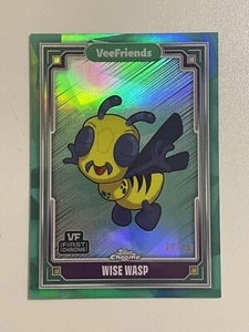 2025 Topps Chrome Veefriends #72 Wise Wasp Green Refractor /99 - Picture 1 of 2
