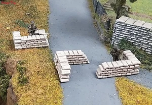 Gaugemaster Fordhampton Military Sandbags 1:76 Scale, OO Scale - Picture 1 of 1