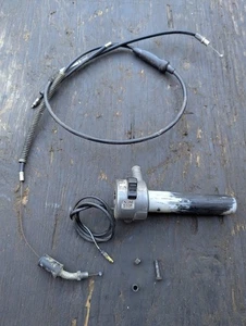 1979 YAMAHA GT80 RIGHT HANDLEBAR ON/OFF SWITCH HAND THROTTLE CABLE - Picture 1 of 12