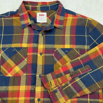 Camisa para hombre LEVI’S roja azul marino dorada a cuadros manga larga con botones talla mediana Foto 1 de 4