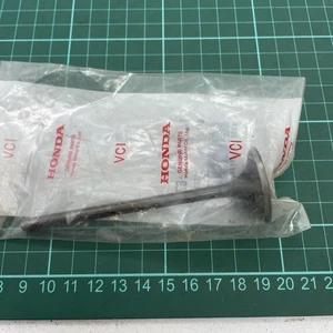 14711-KL3-670 Genuine Honda Inlet Valve XL XR 350 NOS - Bild 1 von 4