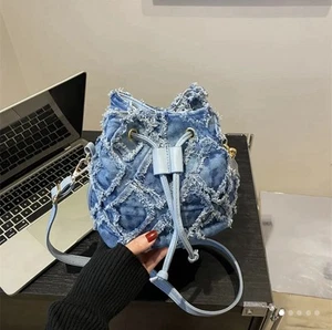 Neu mit Etikett Damentasche Kordelzug Mini Sling Bag Bucket Bag Jeans Tasche Handtasche Umhängetasche - Bild 1 von 9