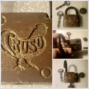 Antique Brass Rooster Lock With “2” Keys Works Great! - Picture 1 of 7