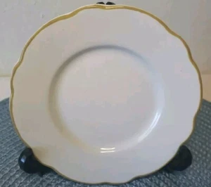 Vintage Buffalo China 5.5" Plate White Scalloped Edge W/gold Trim 412E - Picture 1 of 9