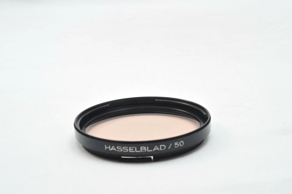@ SakuraDo Camera @ Excellent! @ Hasselblad 50 1x CR 3 -0 Bayonet Lens Filter - Image 1 of 4