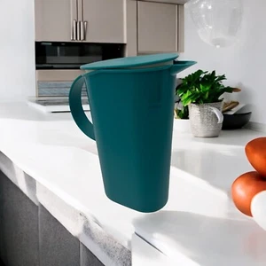 JARRA TUPPERWARE 1,75 QT verde azulado (2474C-2) con tapa basculante - Imagen 1 de 10