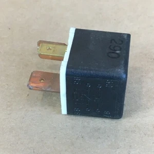 OEM Jaguar BMW Mercedes HELLA 003 510-46 Black 4 Pin 12V Relay 4RA Original Part - Bild 1 von 6