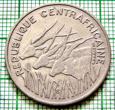 CENTRAL AFRICAN REPUBLIC Jean-Bédel Bokassa 1972 100 FRANCS CFA, THREE ELANDS - Image 1 of 4