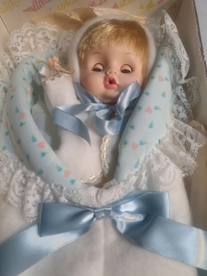 Muñeca bebé rubia vintage Effanbee 11" con caja original # 6159 Foto 1 de 4