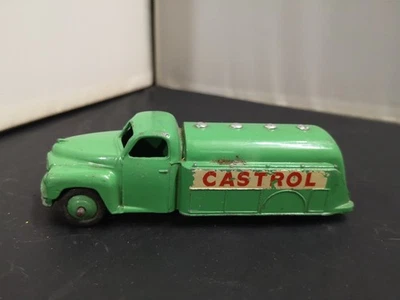 M541-DINKY TOYS No441 STUDEBAKER TANKER. 'CASTROL' — 第 1/3 张图片
