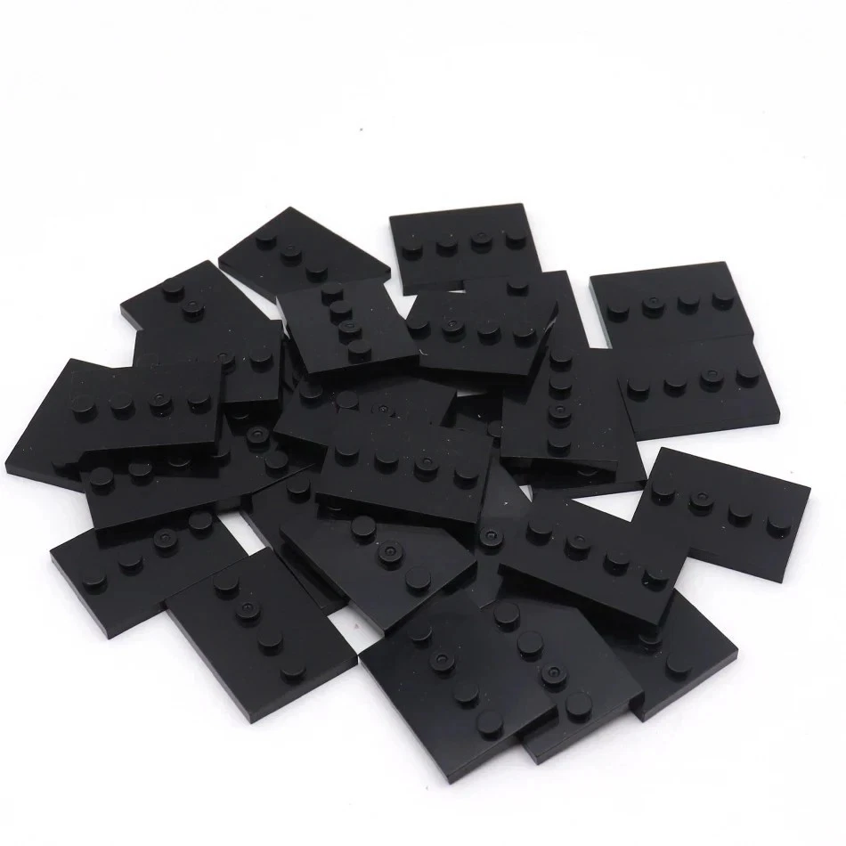 Minifigure Base Plate Stands Lot of 32 3 x 4 with 4 Center Studs. NEW - Unused - Image 1 of 1