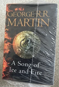Game of Thrones A Song of Ice & Fire 7 Books Box Set By George R R Martin SEALED - Imagen 1 de 6