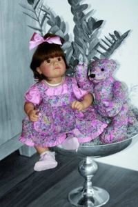 Liberty By Hildegard Gunzel Collectible Doll - Imagen 1 de 11